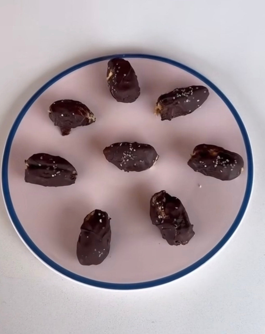 Peanut Butter & Chocolate Date Bites