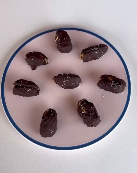 Peanut Butter & Chocolate Date Bites