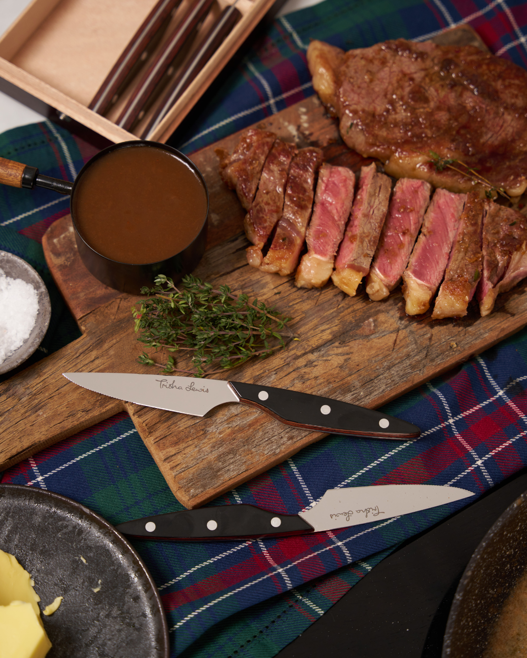 6 Premium Steak Knives